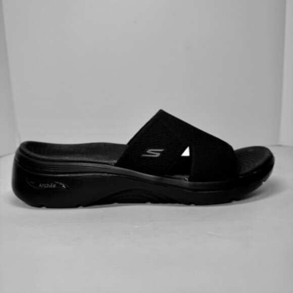 Skechers Women's Wide Fit GOwalk Arch Fit 2.0 Sandals, Size 10 W, 10 wide, black - Picture 4 of 16